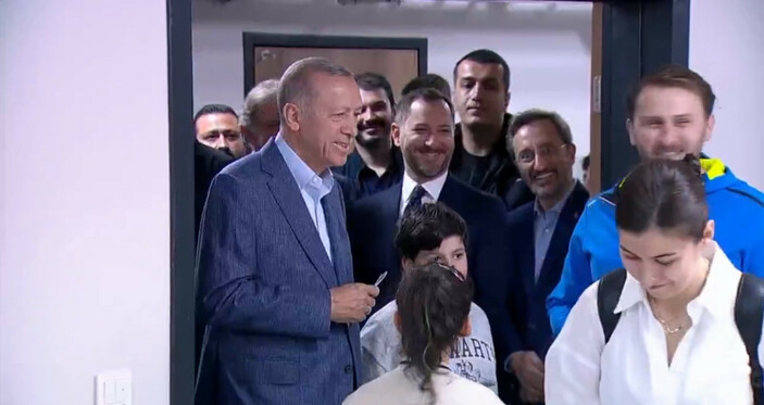 Cumhurbaşkanı Erdoğan Oyunu Kullandı Görseli