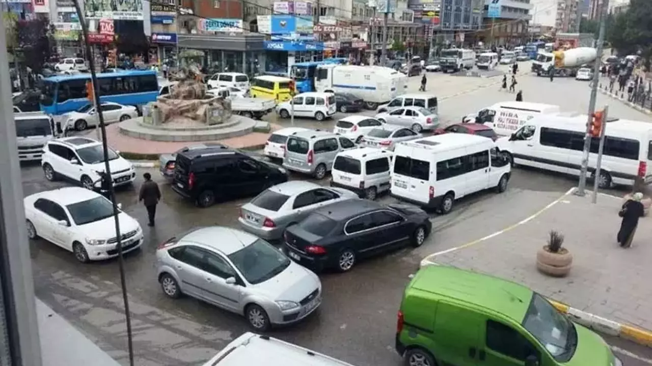 İşte Van'da Trafiğe Kayıtlı Araç Sayısı Görseli