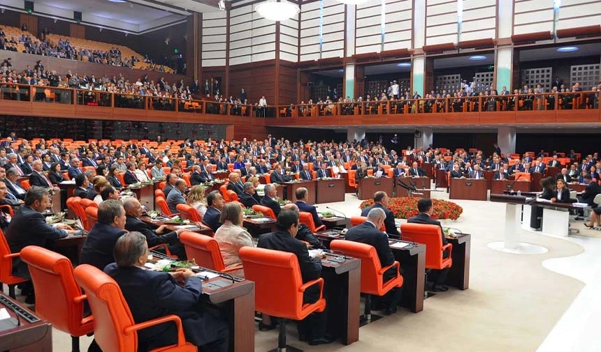 Van Milletvekillerinden Meclis'te kahvaltı sözü Görseli