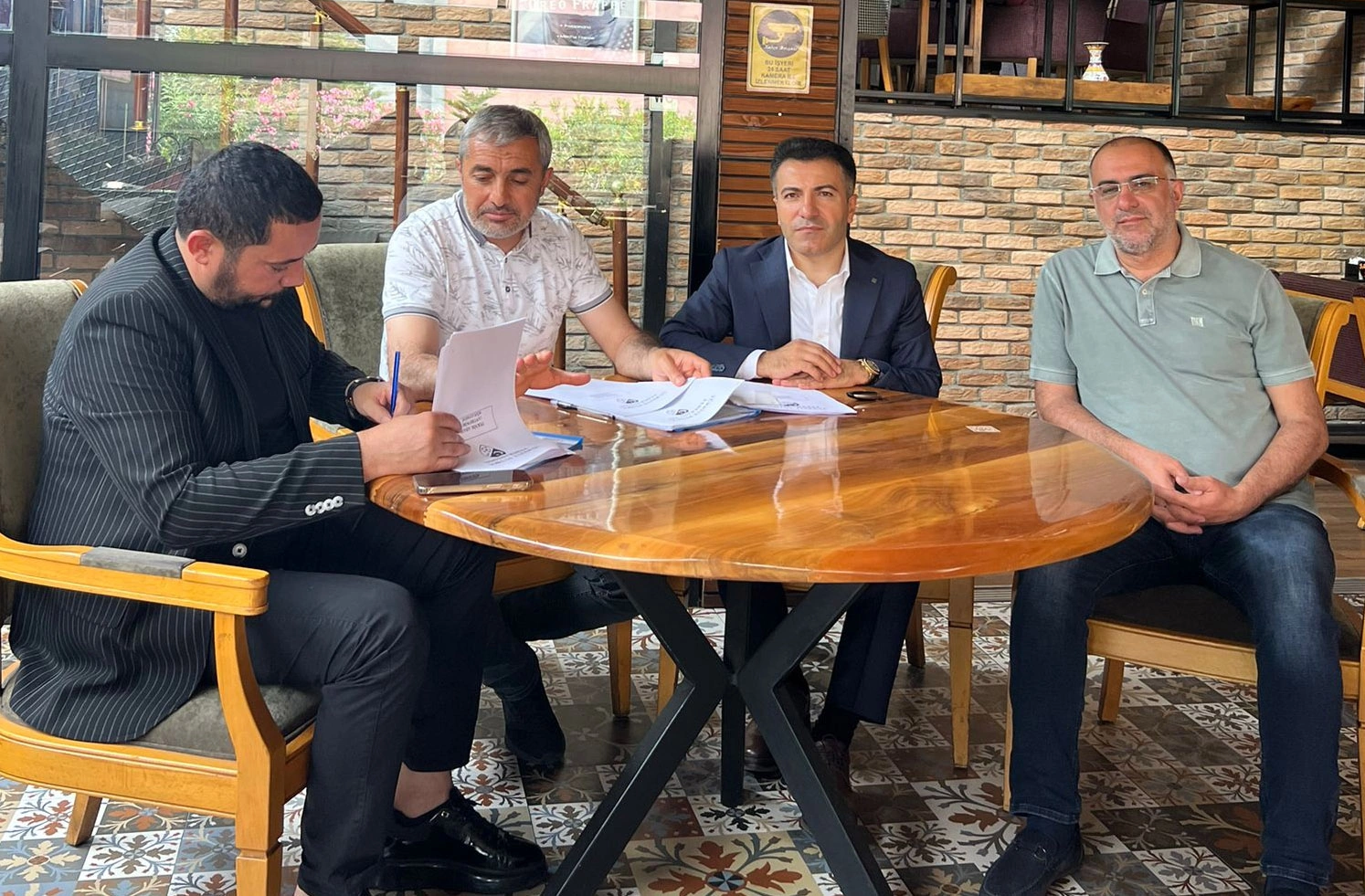Vanspor'da Mustafa Sarıgül Dönemi Resmen Başladı Görseli