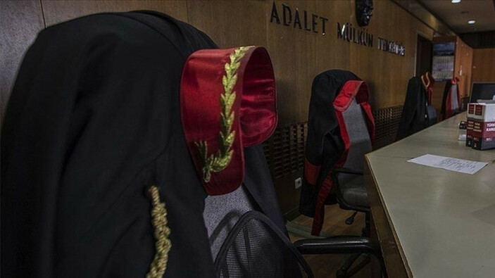 3 bin 423 hakim ve savcının görev yeri değiştirildi aralarında Van'da var Görseli