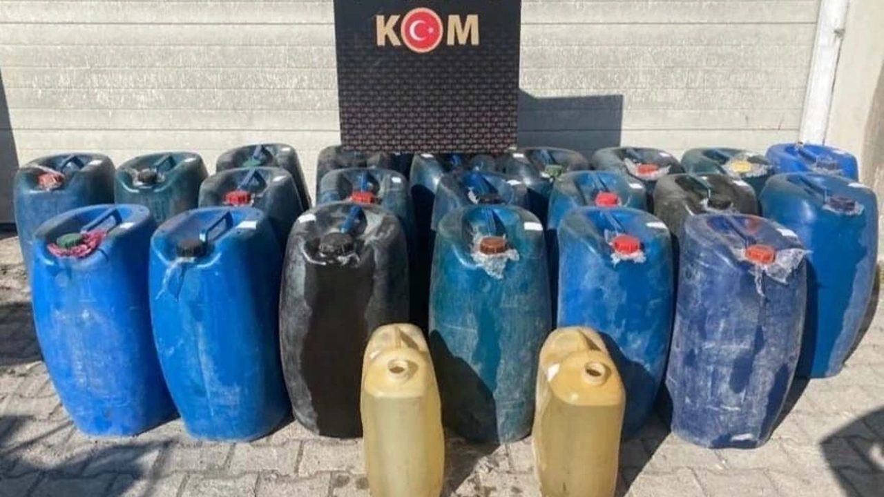 Van’da gümrük kaçağı malzemeler ele geçirildi Görseli