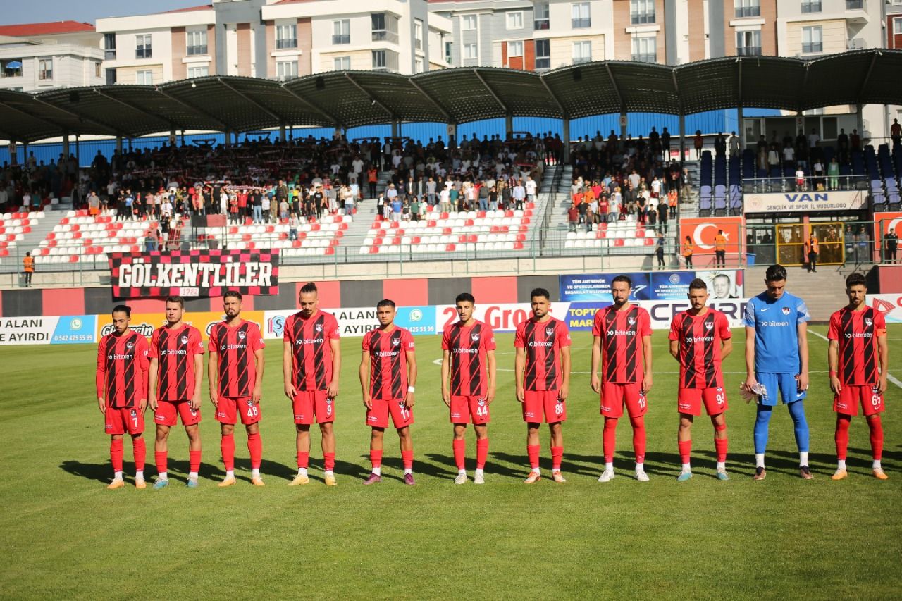 Vanspor Yenilmez Erokspor'u Devirdi! Liderlik Koltuğuna Oturdu Görseli