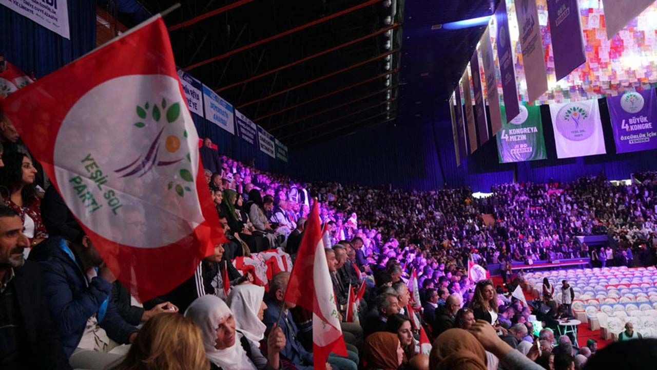 Yeşil Sol Parti'nin adı değişti! işte yeni ismi... Görseli