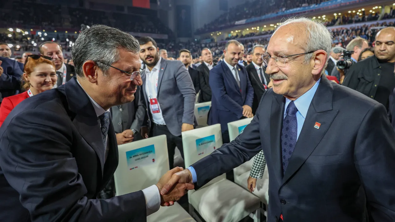 CHP'de Özgür Özel Dönemi Başladı Görseli