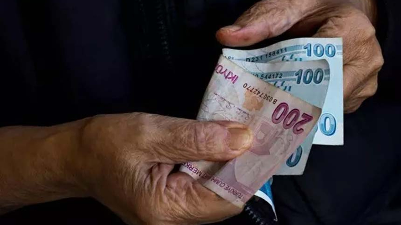 Zamlı emekli maaşları e-Devlet'te! Yeni zamlı maaşların yatacağı tarih belli oldu Görseli