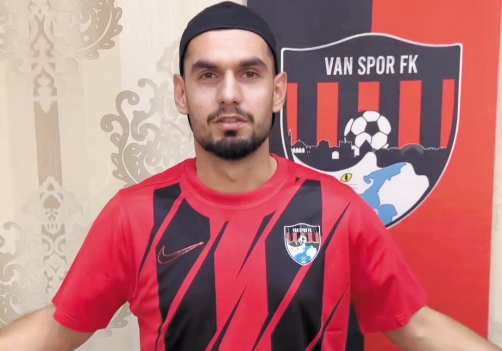 Vanspor tecrübeli isim Ozan Papaker ile anlaştı Görseli