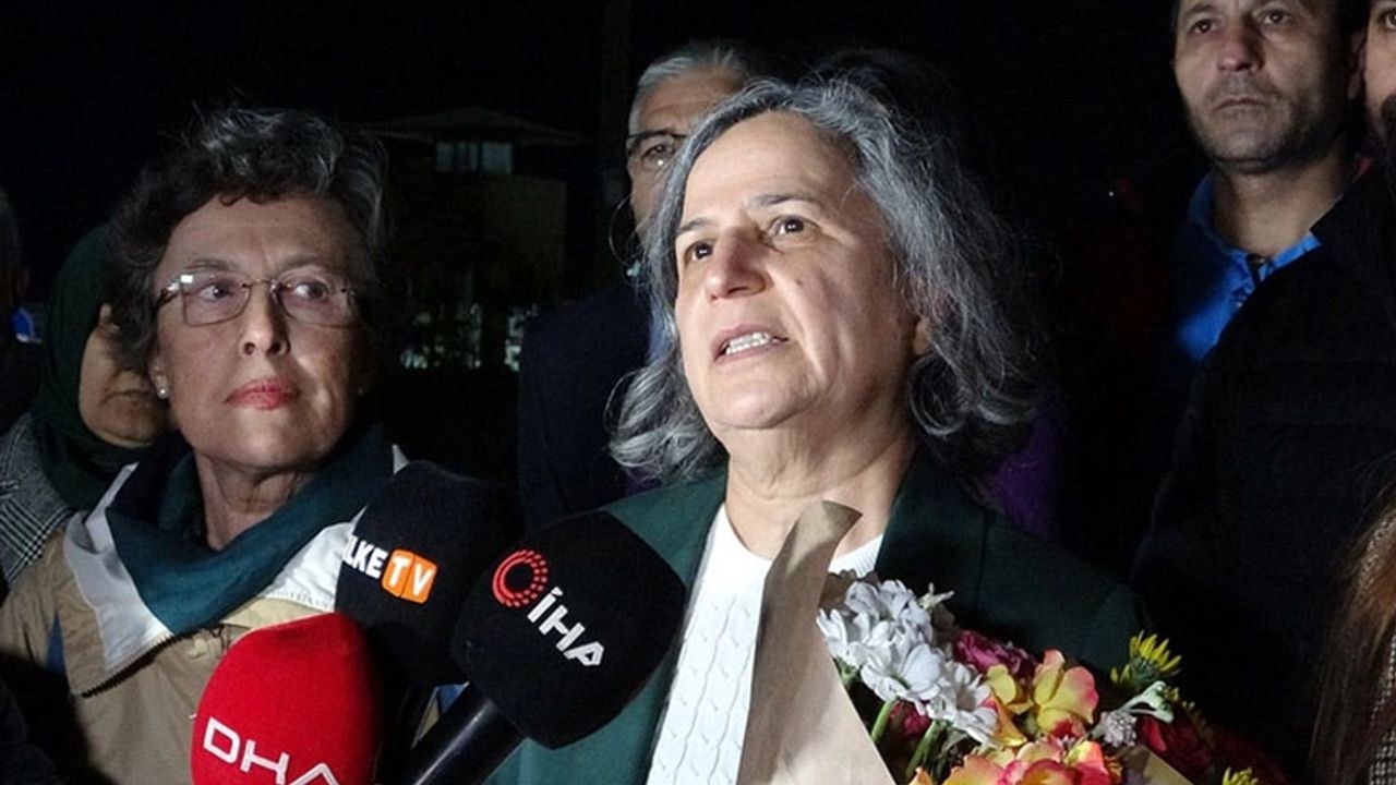 Gültan Kışanak 8 yıl sonra cezaevinden çıktı Görseli
