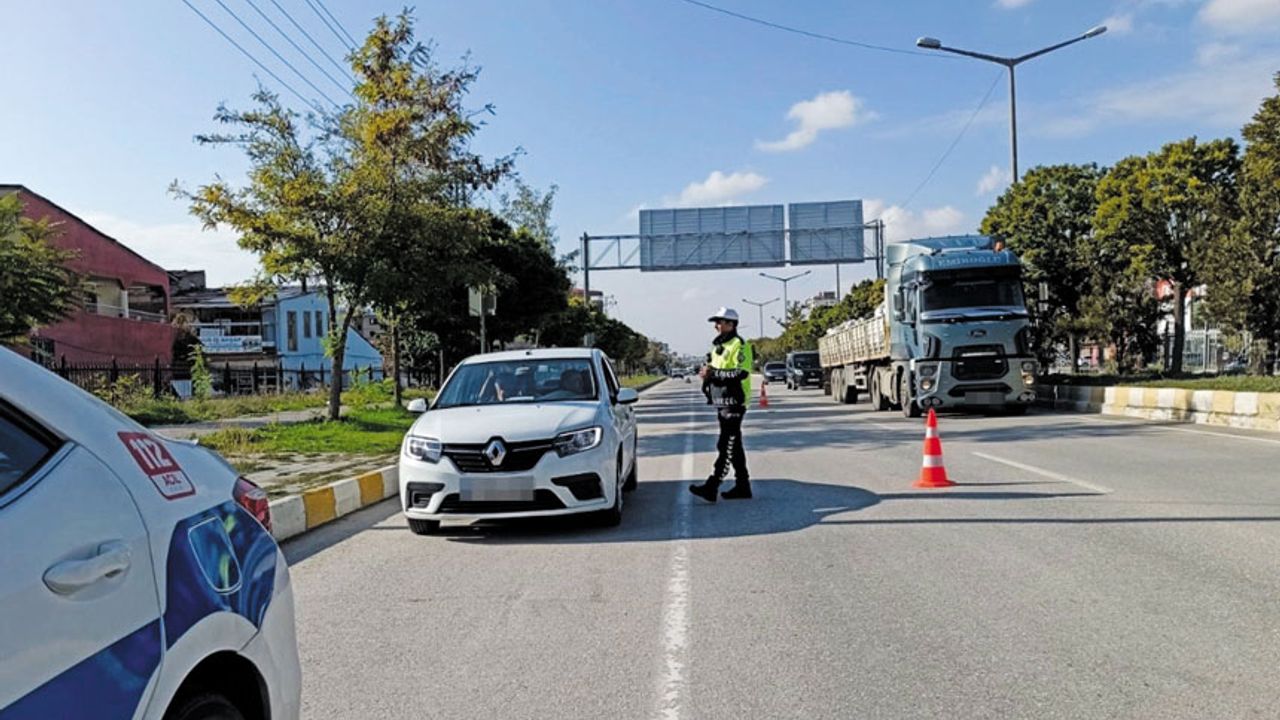 Van'da 22 araç trafikten men edildi Görseli