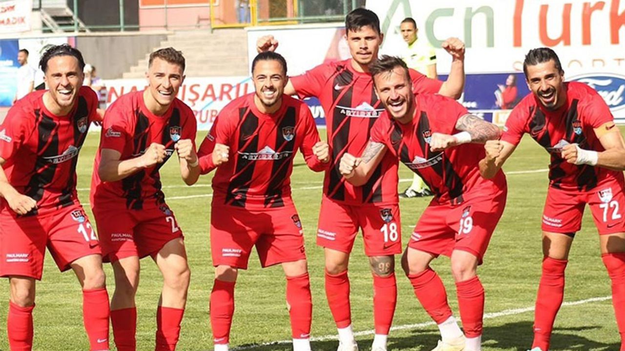 Vanspor'da yaprak dökümü! 3 oyuncu takımdan ayrıldı! Görseli