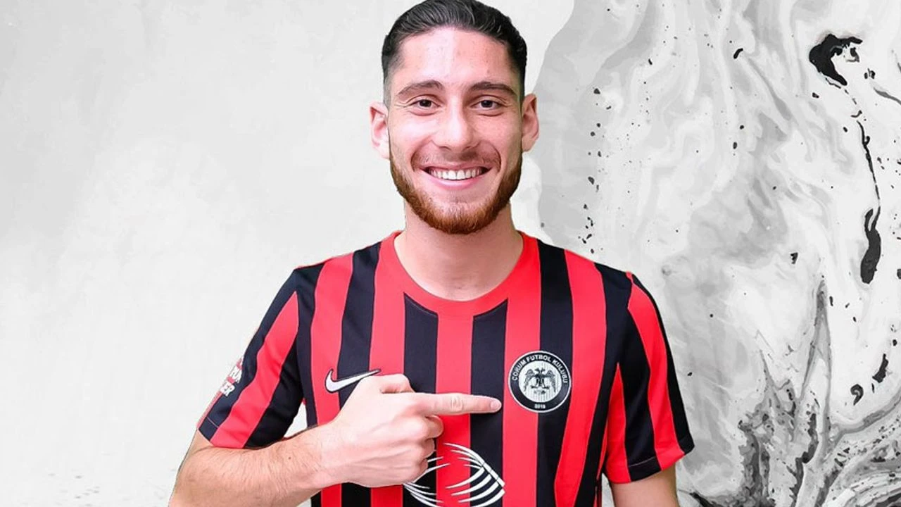Van Spor, Massis Gülük'ü transfer etti! Görseli