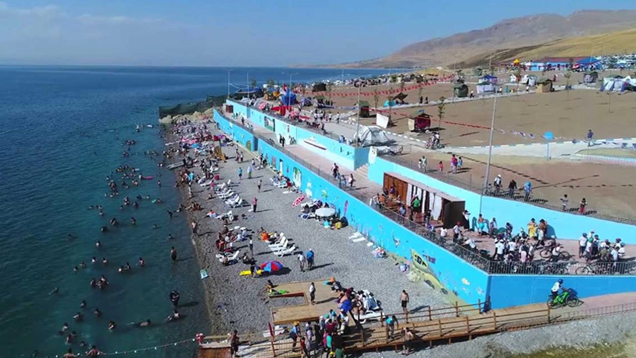 Mollakasım Plajı kısa süreliğine kapanıyor! Görseli