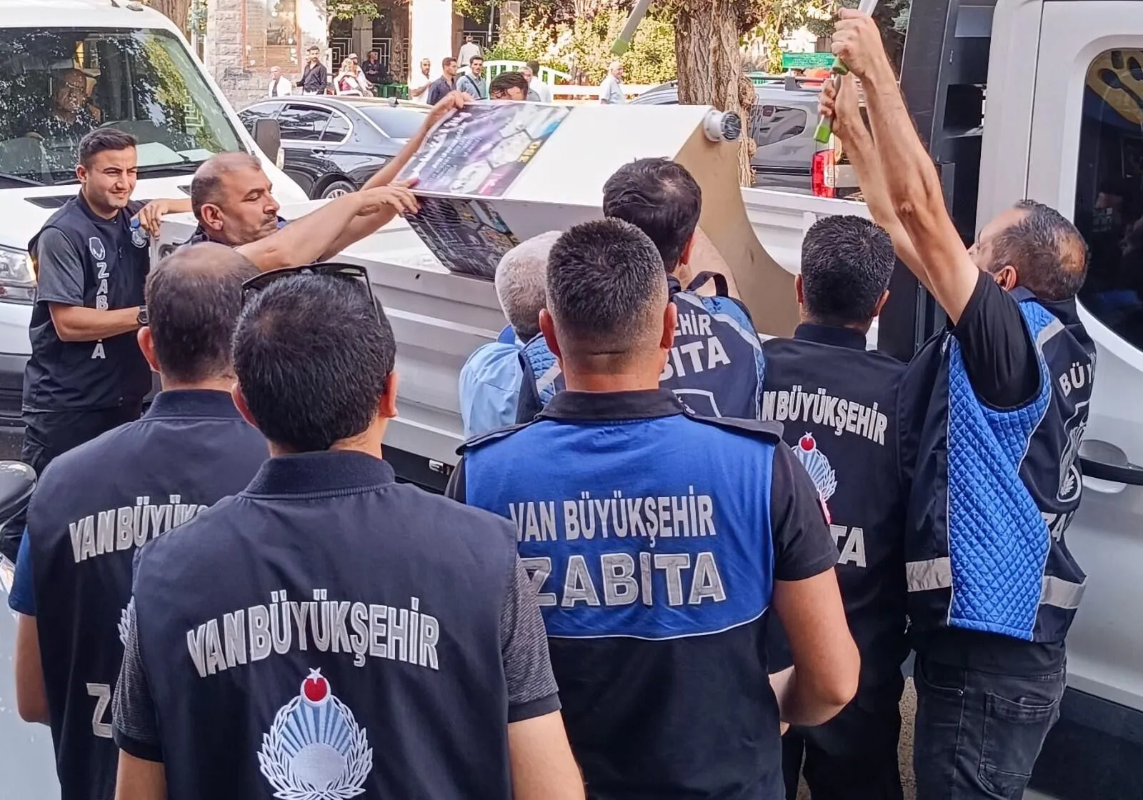Van’da seyyar satıcı denetimleri! Görseli