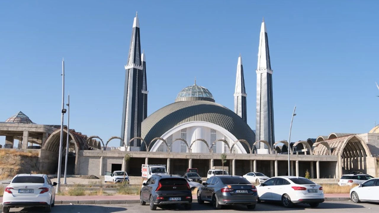 Van Tıbbiye Camii ve Külliyesi açılış tarihi belli oldu! Görseli