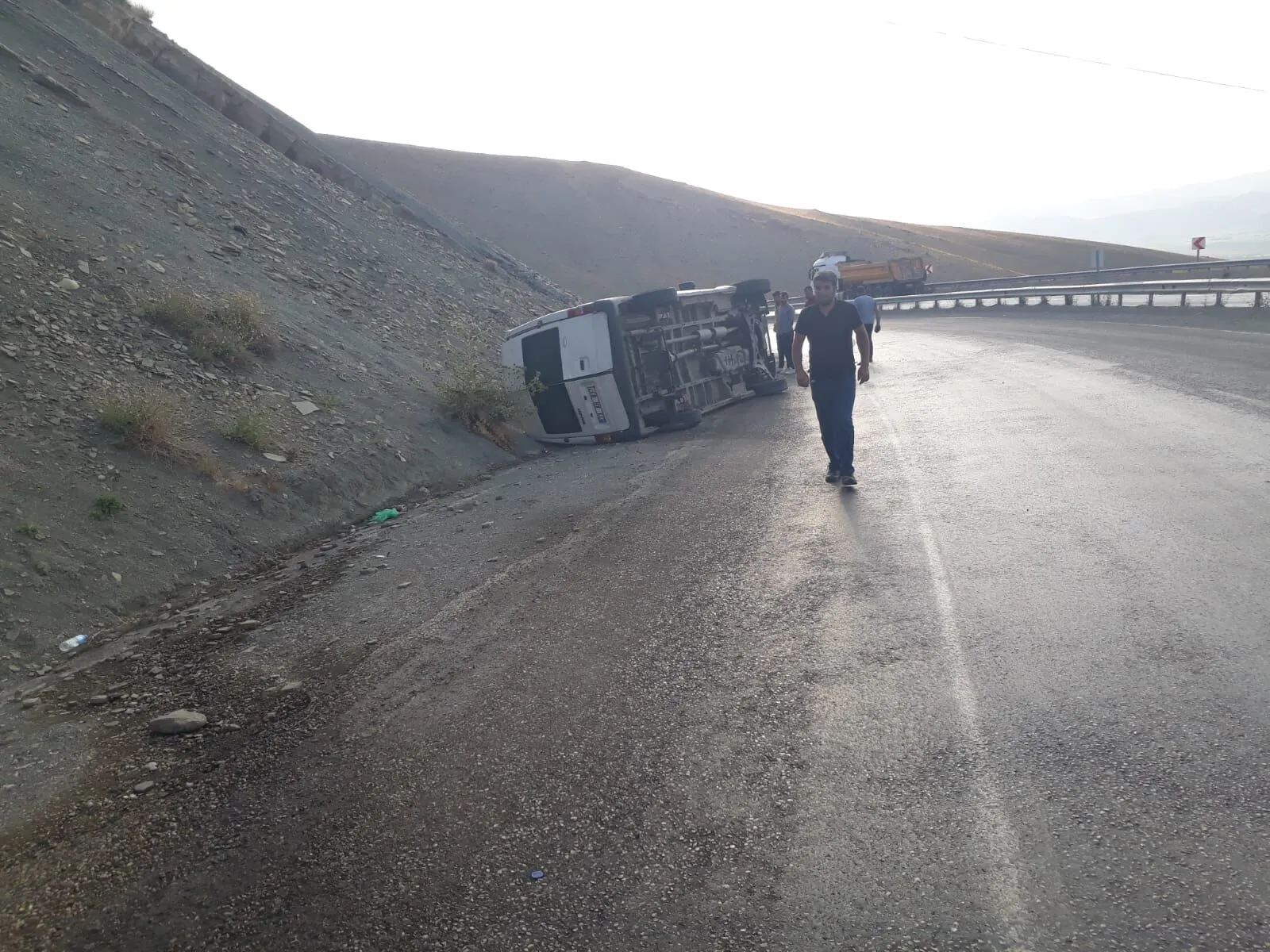 Van’da trafik kazası! 2 kişi hafif yaralandı Görseli