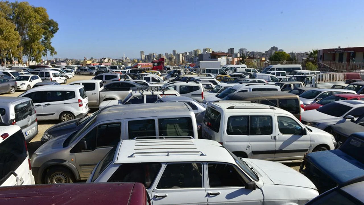 Yedieminlerde yeni dönem: 6 ay kalan araç satılacak Görseli