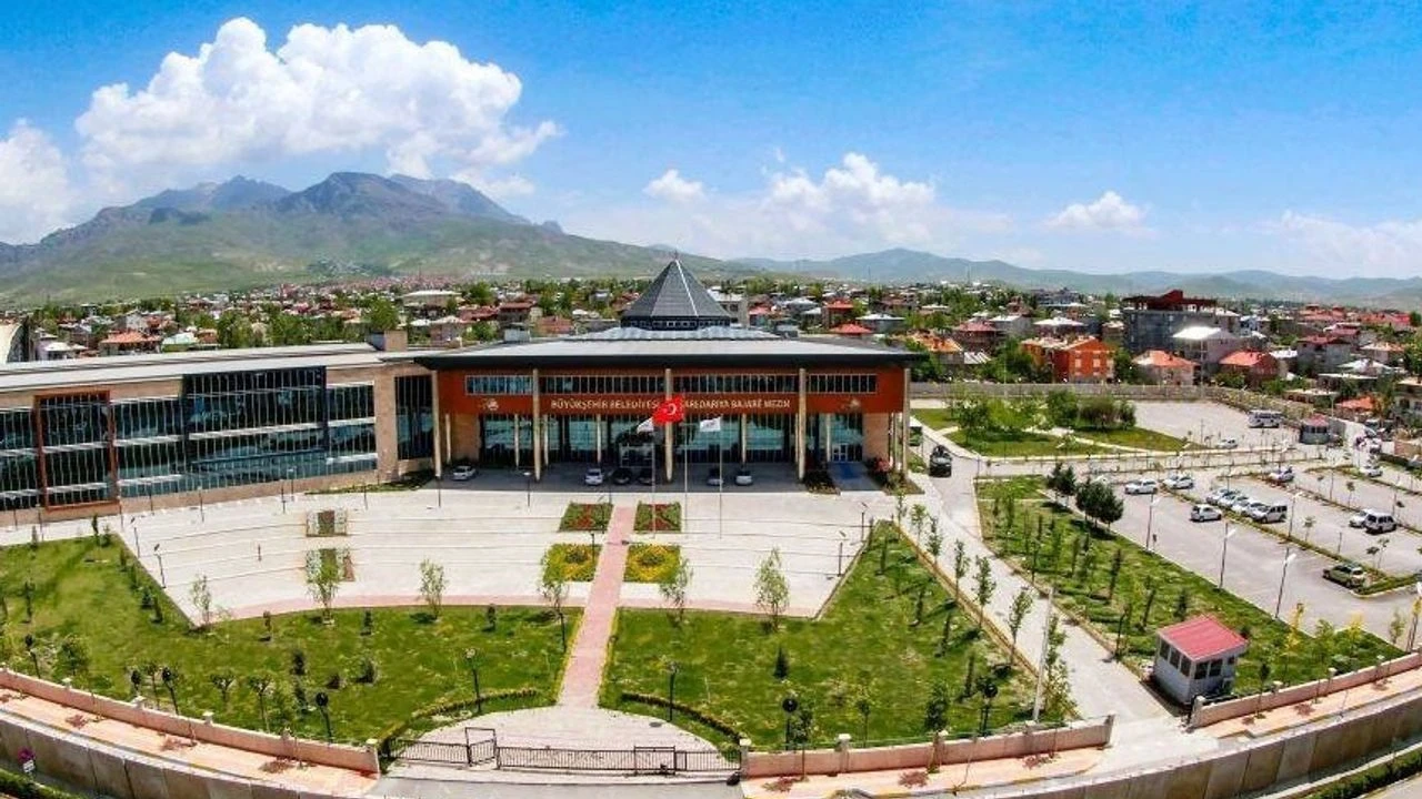 Vanlı öğrencilere verilecek burs sonuçları açıklandı Görseli