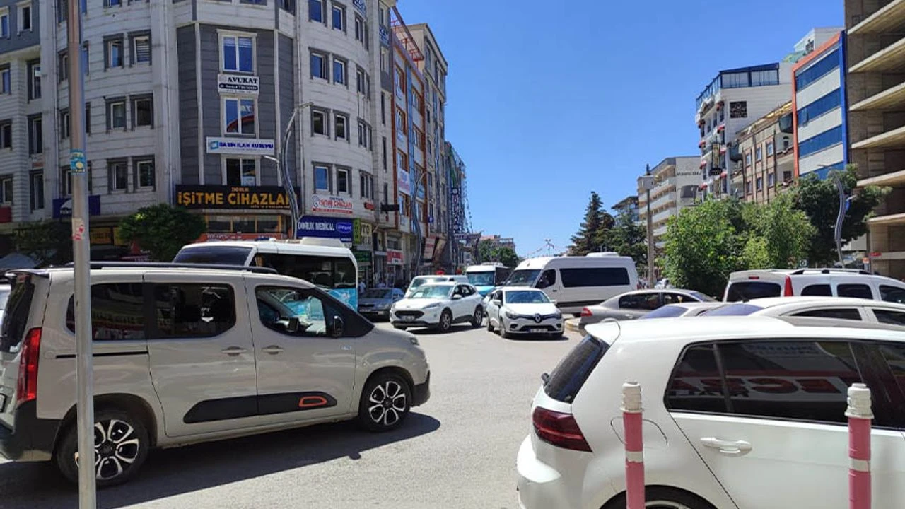 TÜİK verileri açıkladı! Van'da araç sayısı arttı Görseli