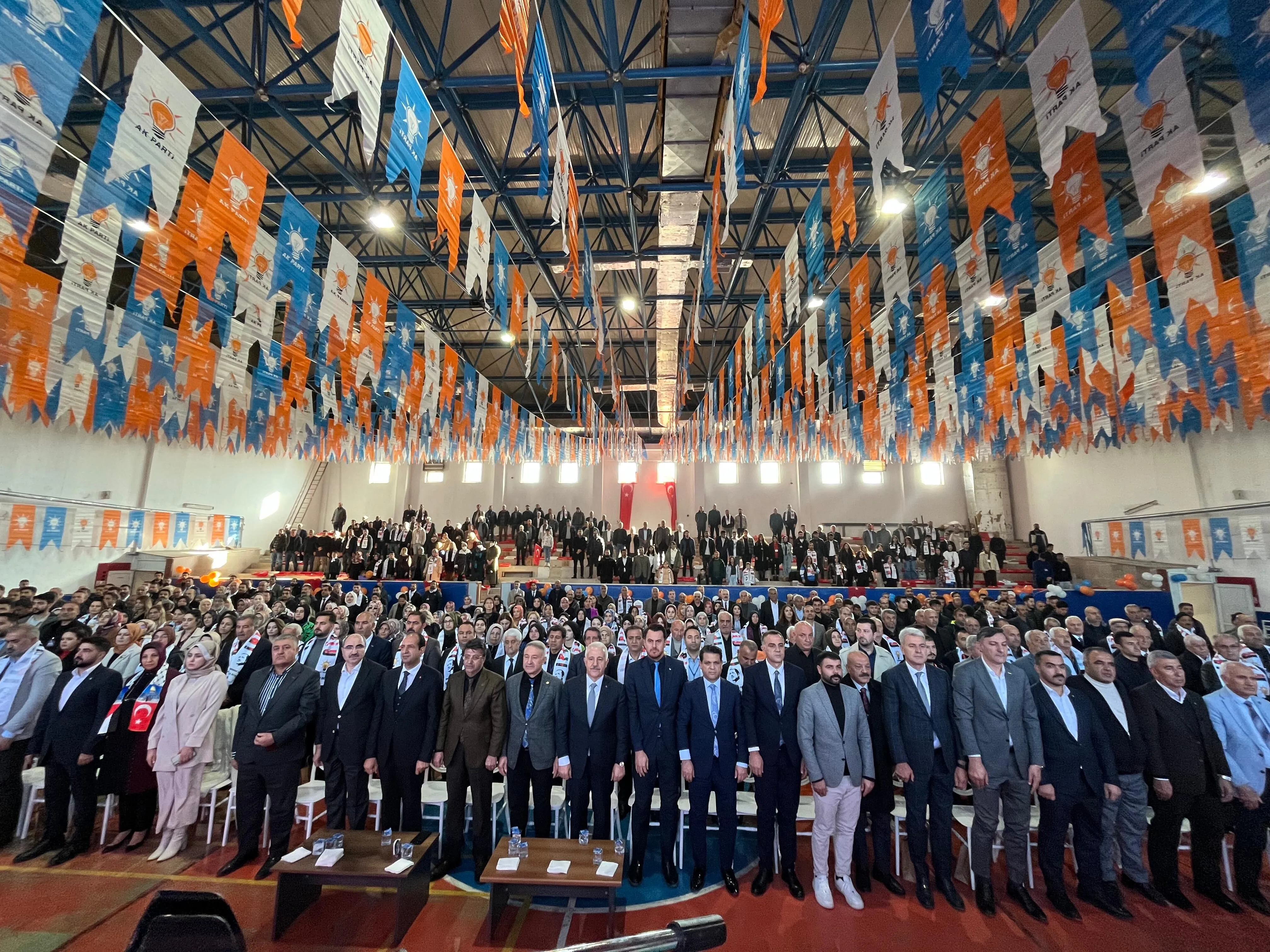 AK Parti 4. İpekyolu Kongresini gerçekleştirdi Görseli
