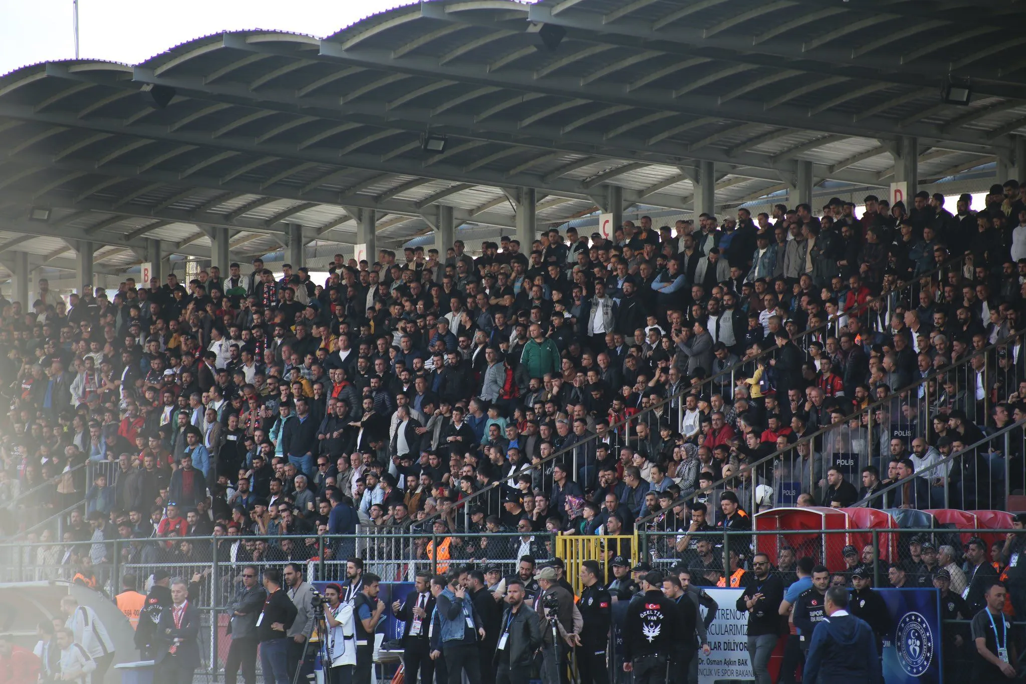 Bursaspor Vanspor kupa maçında Vanspor'a taraftar yasağı! Görseli