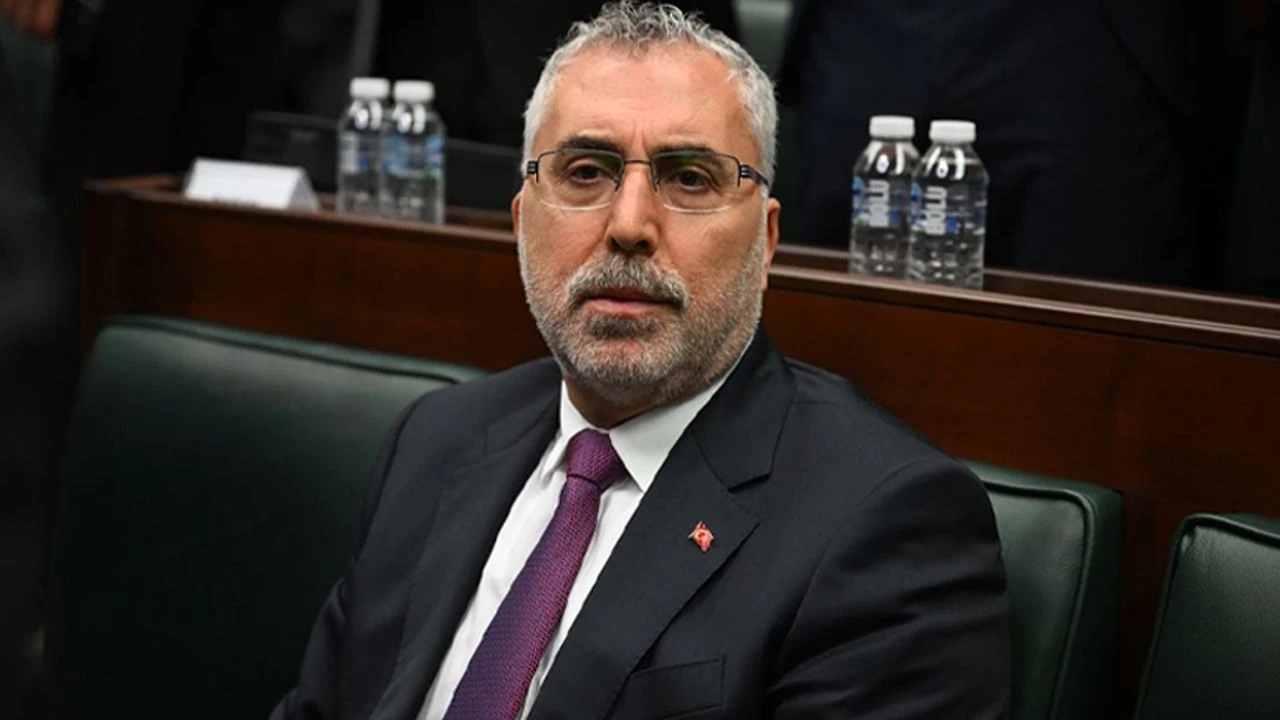Bakan Işıkhan'dan asgari ücret açıklaması: Salı günü başlatıyoruz Görseli