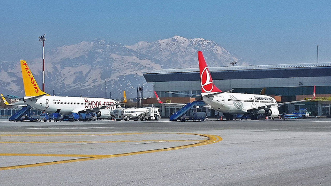 Van Havalimanı’nda Uçuşlara Ara Veriliyor: Tarihler ve Saatler Belli Oldu Görseli