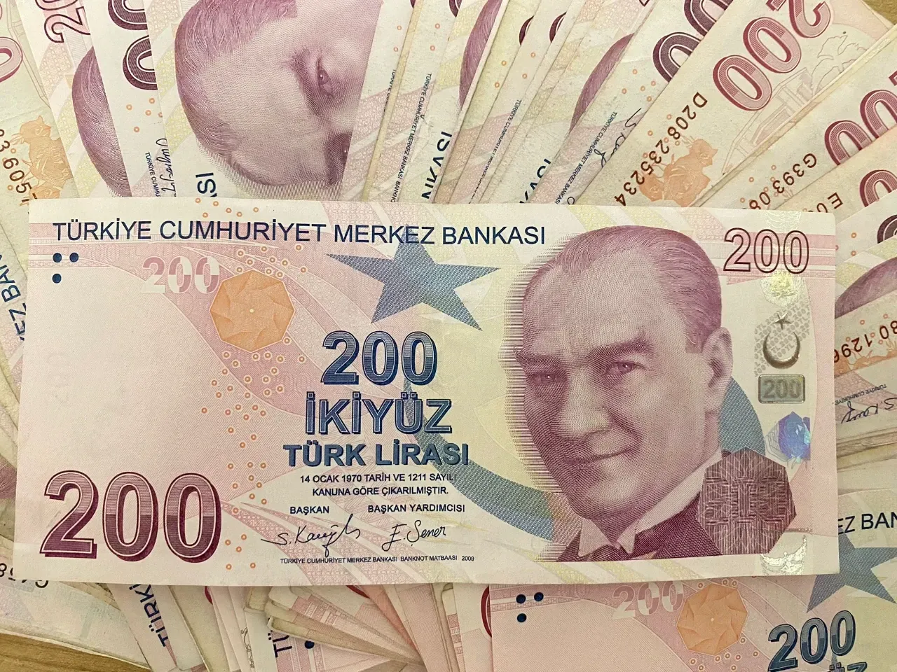 Türkiye'nin En Zengin 3. İsmi: Sevim Arsel Kimdir? Görseli