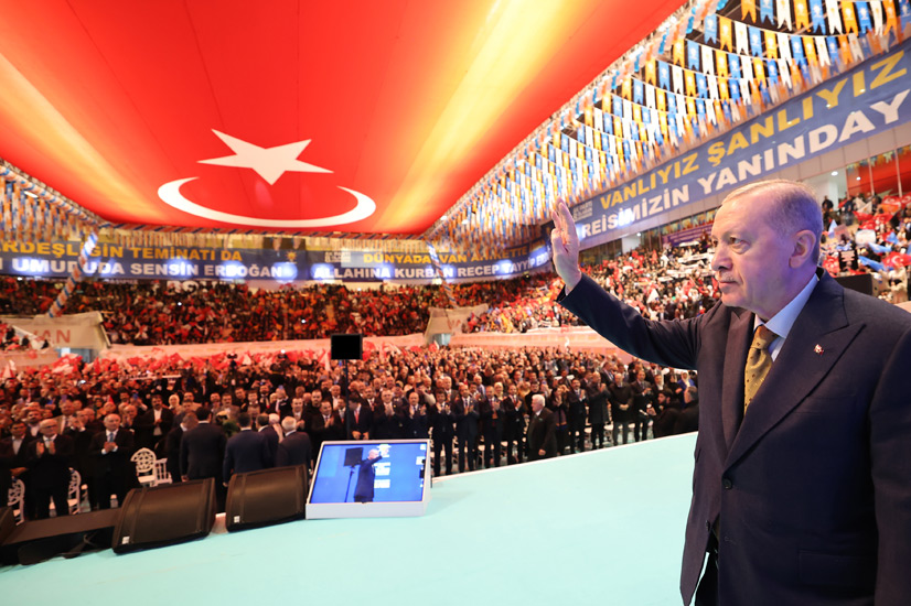 Cumhurbaşkanı Erdoğan Van'da - Kare 11