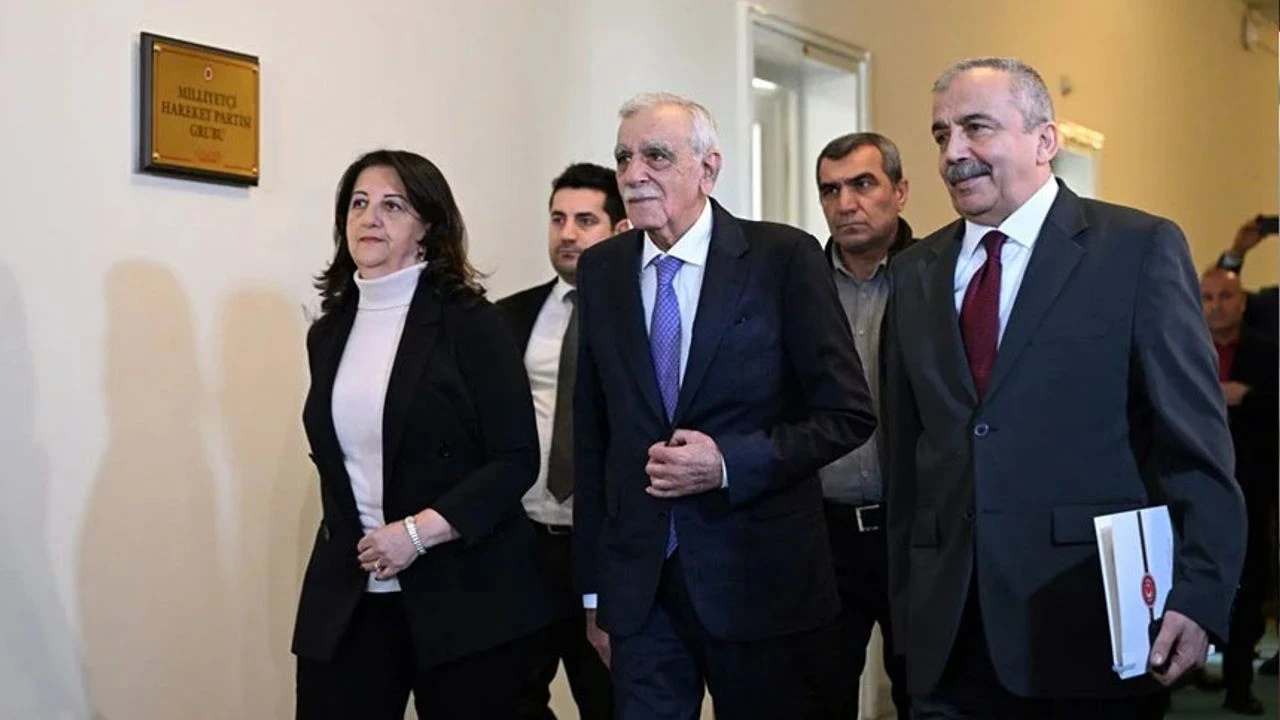 AK Parti ve DEM heyeti bugün görüşecek Görseli
