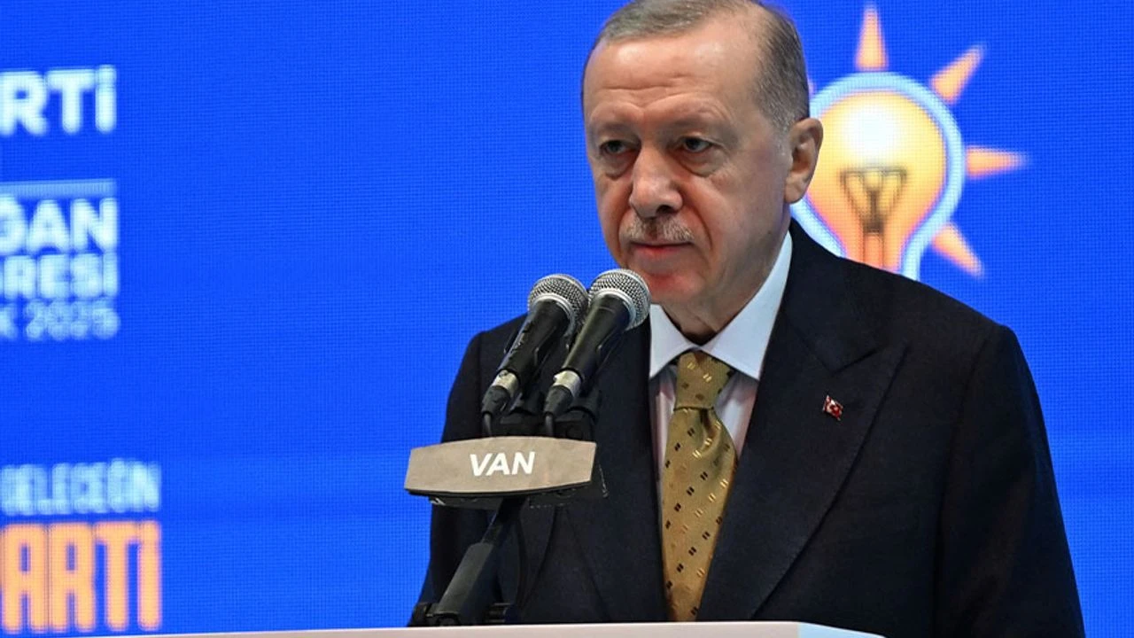 Güzeldere Tüneli’nin sol tüpü ne zaman bitirilecek? Cumhurbaşkanı Erdoğan’dan Van’da açıkladı Görseli