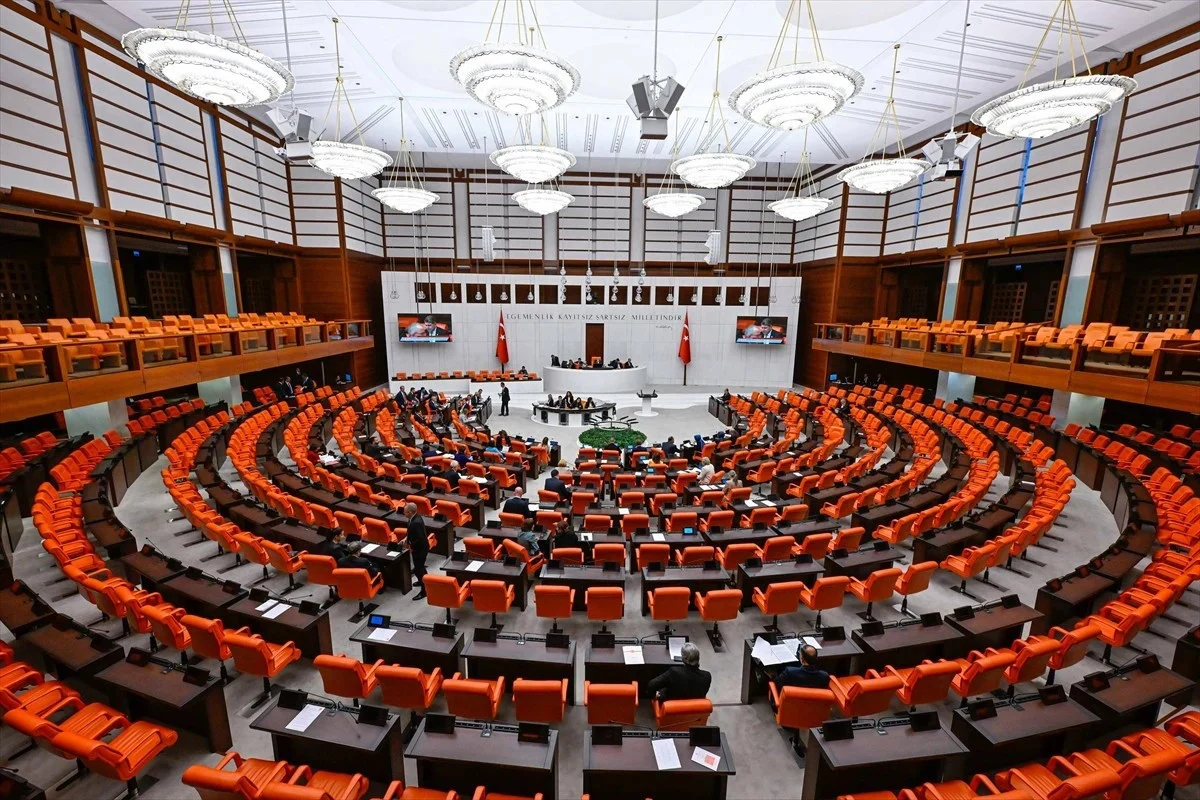 TBMM'de Yeni Haftada Yoğun Gündem Görseli