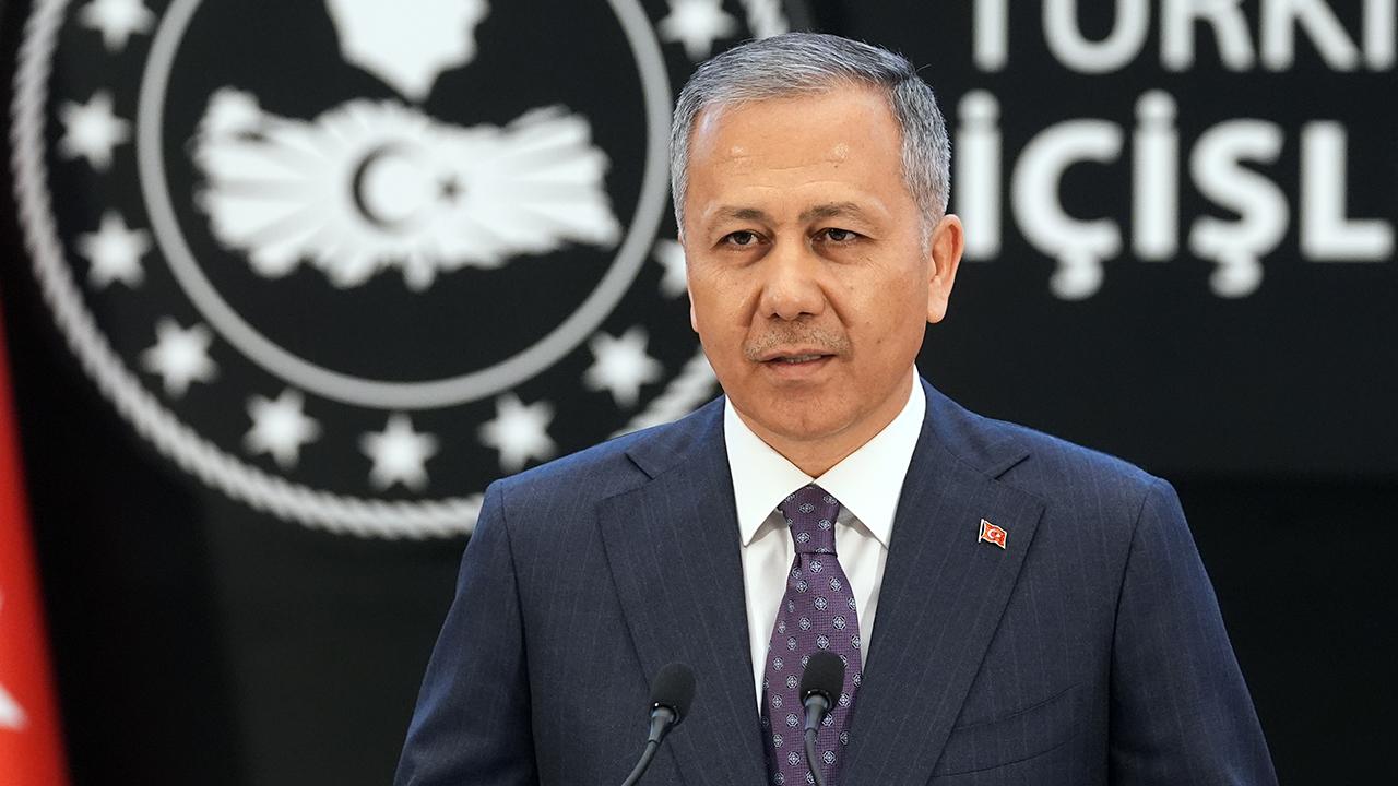 İçişleri Bakanı Yerlikaya’dan Açıklama: Gösterilerde 97 Kişi Gözaltında Görseli