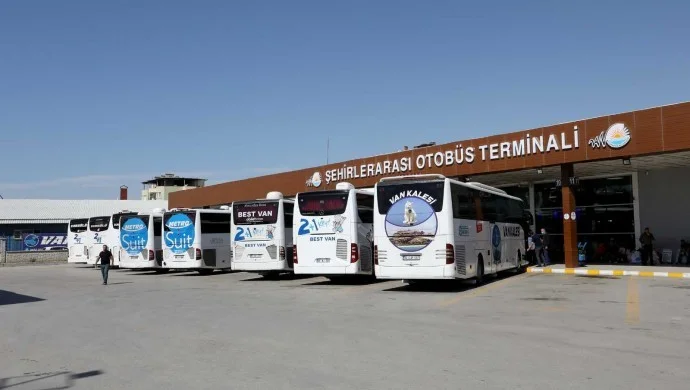 Van’da Şehirlerarası Otobüs Biletlerine Bayram Öncesi Zam Geldi Görseli