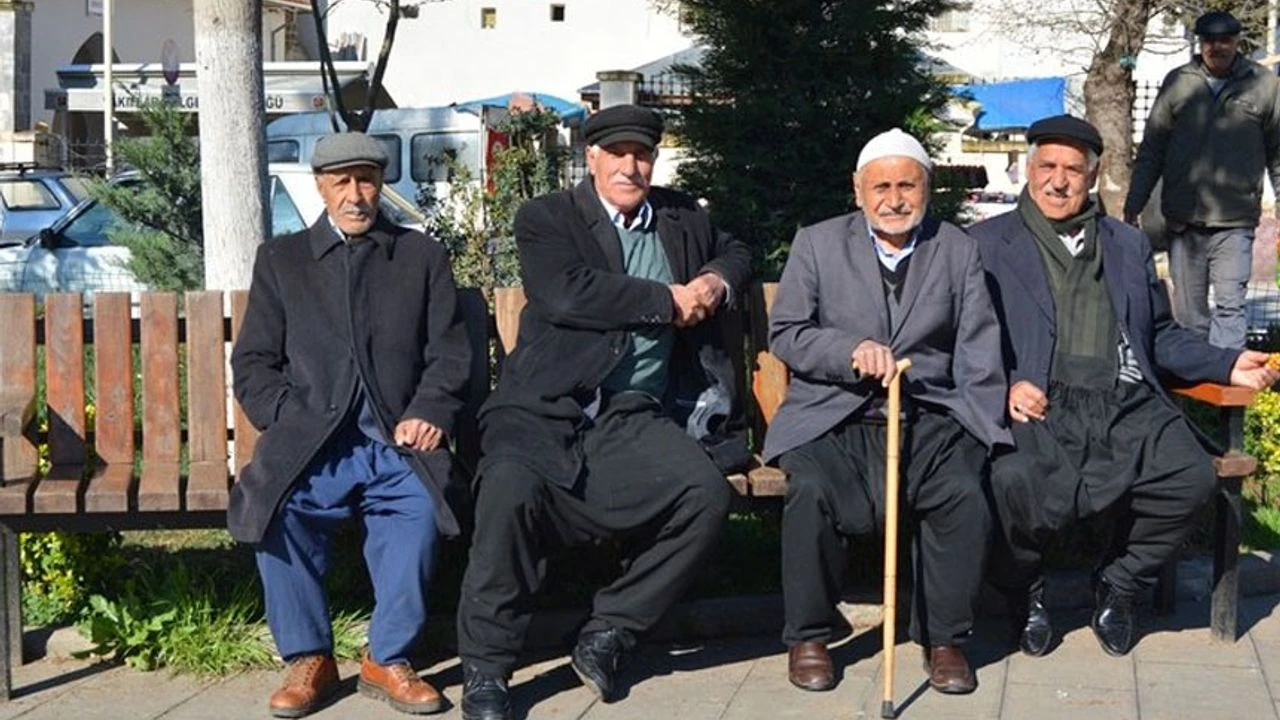 Van’ın Yaşlı Nüfusu Netleşti: Kadınlar Çoğunlukta Görseli