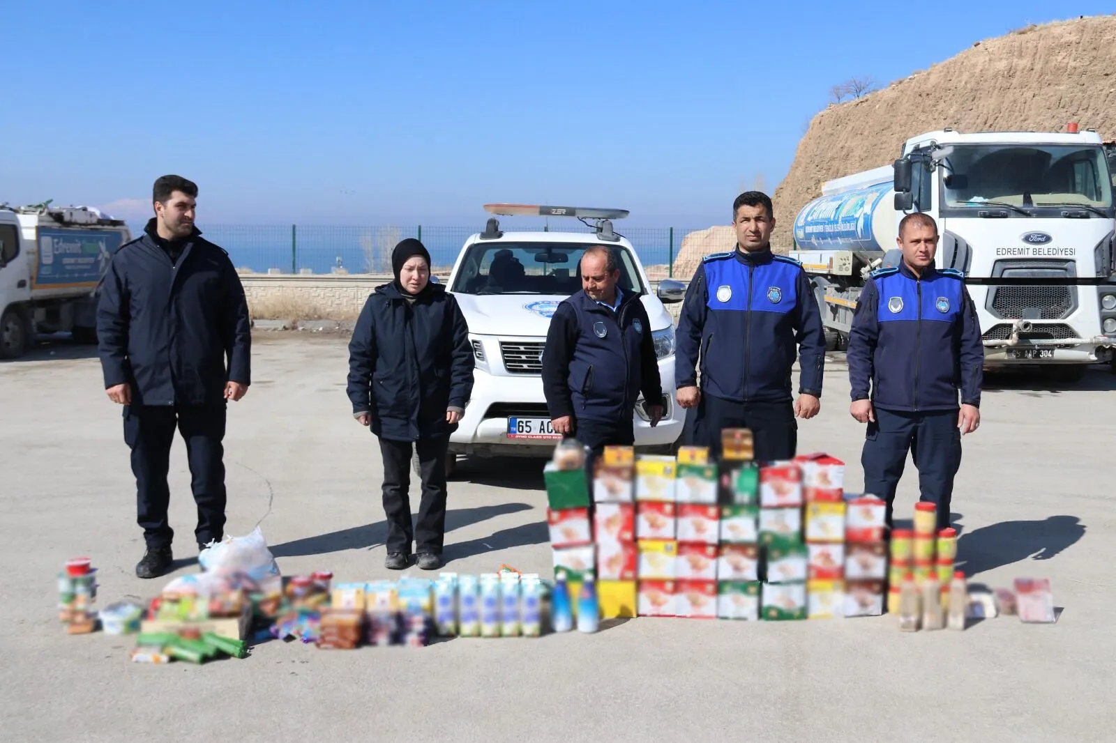 Edremit’te Son Kullanma Tarihi Geçmiş Gıdalara Zabıta Operasyonu Görseli