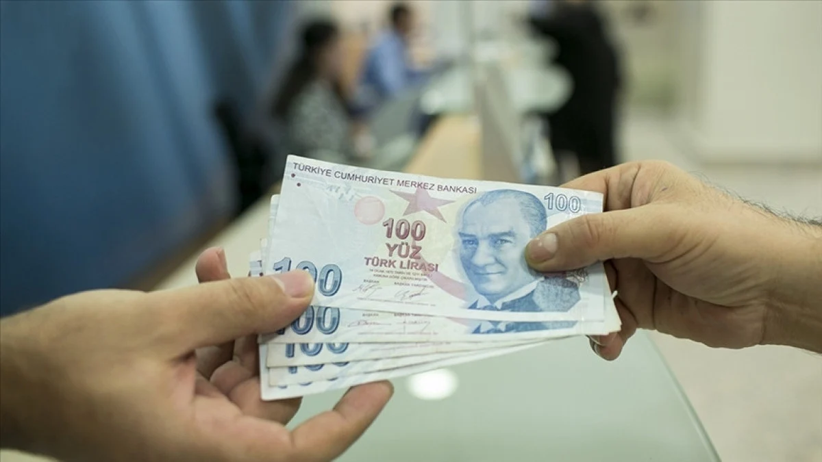 Emeklilere Bayram İkramiyesi Fark Ödemeleri Başladı Görseli