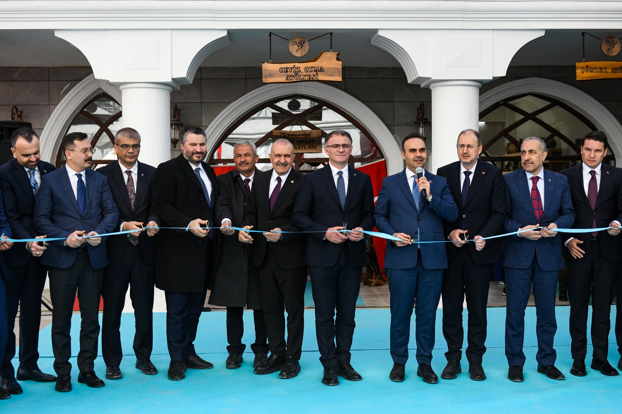 Van’da Kalkınma Hamlesi: 7 Projenin Toplu Açılışı Gerçekleşti Görseli