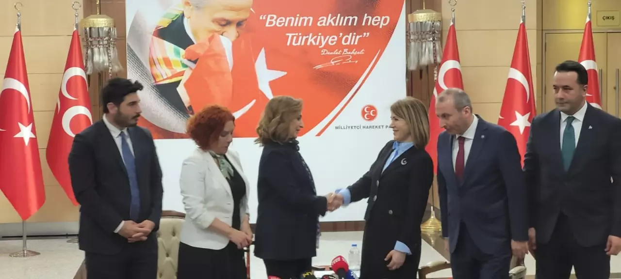 Dem Parti ve MHP bir ilke imza attı ilk defa bayramlaştılar! Görseli