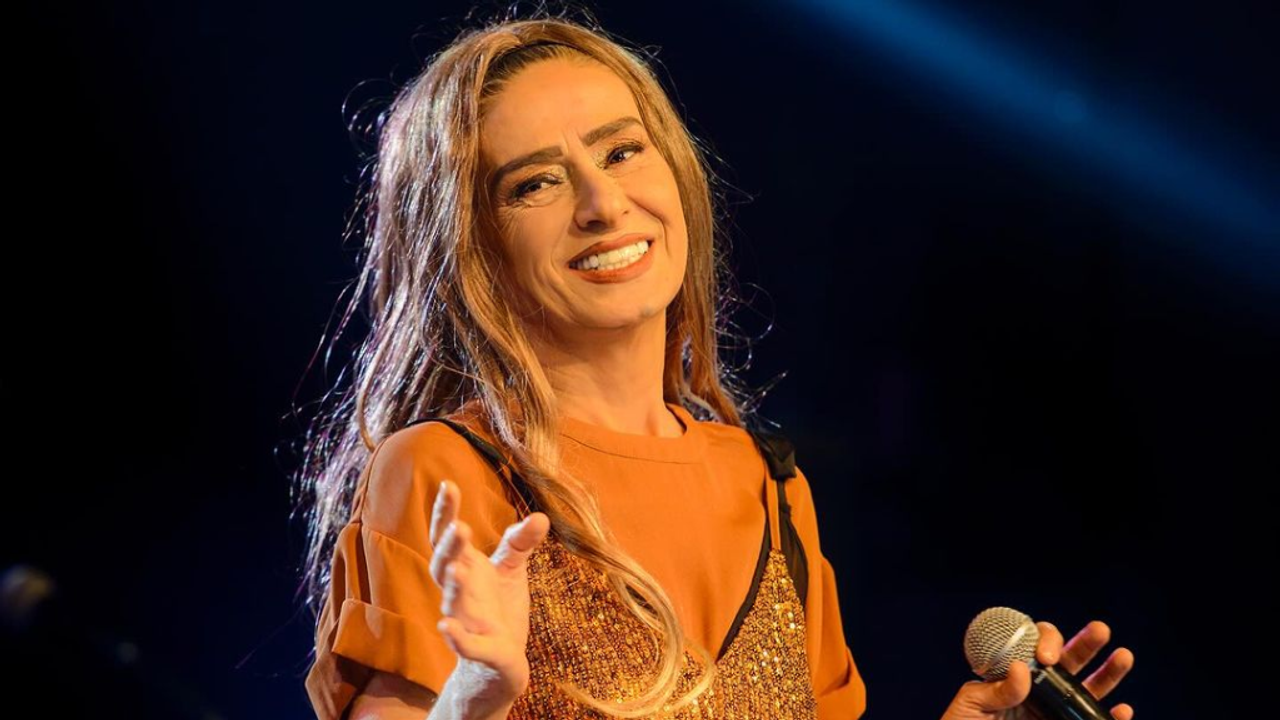 Yıldız Tilbe, Saçlarını Kısacık Kestirdi: Yüzünde Yanıklar Oluşmuştu Görseli