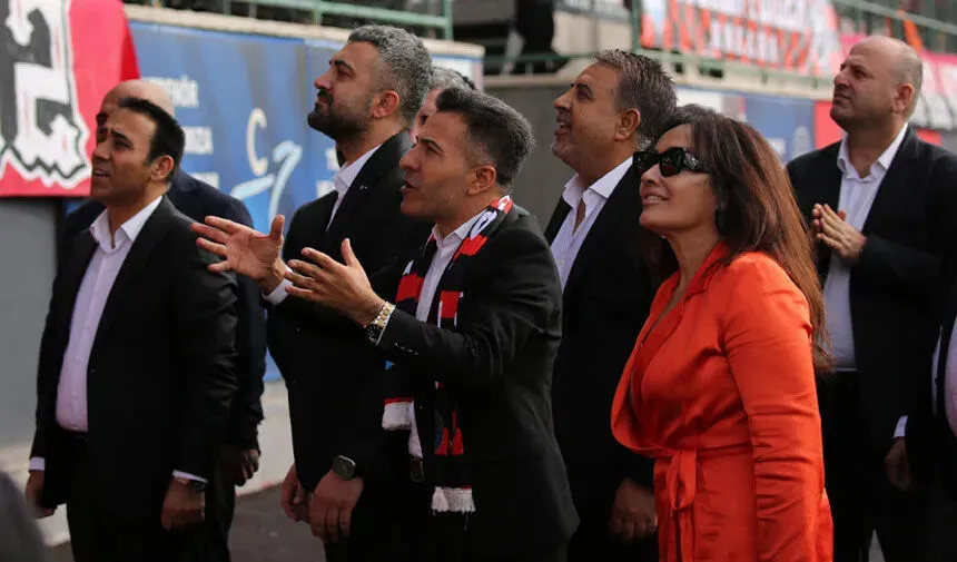 Vanspor Başkanı Erol Temel’den Elazığspor Maçı Öncesi Dostluk Mesajı Görseli