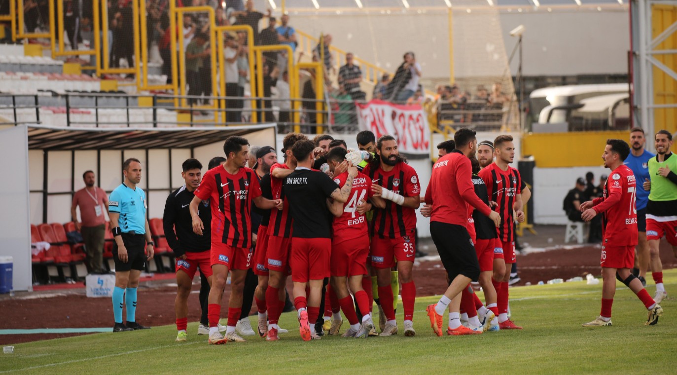 Vanspor 3. Tura Fırtına Gibi Girdi! Rakip Elazığspor Görseli
