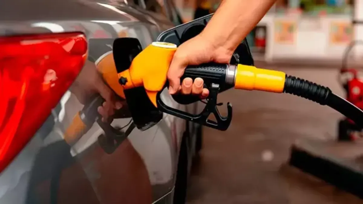 Brent Petrol Etkisi: Akaryakıtta Cuma Günü Büyük İndirim Yolda Görseli