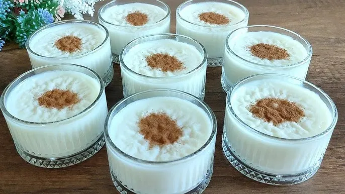 Geleneksel Lezzetin Dorukları: Tam Kıvamında Fırın Sütlaç Tarifi Görseli