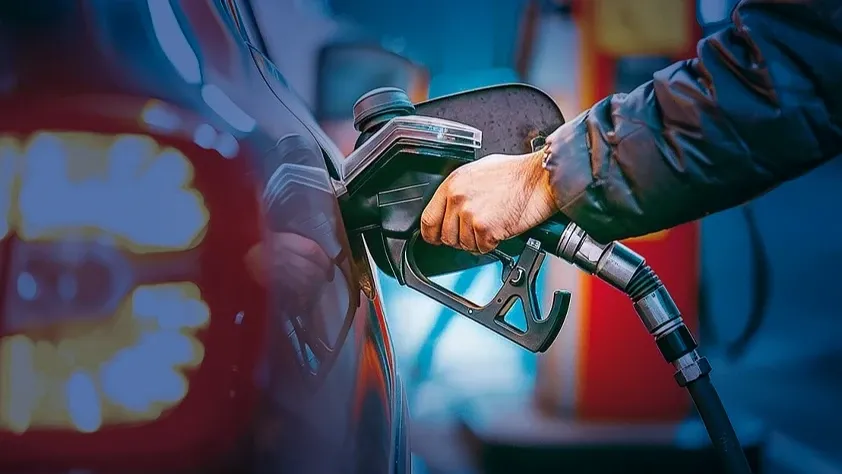 Motorinde Büyük İndirim Beklentisi: Brent Petrol 90 Dolar Altında